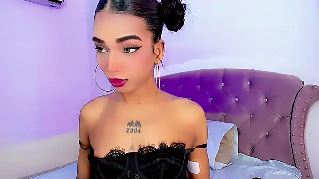 Snapshot of LADY-HOT-SEXY- chatting on May 2026 05:58:02 AM LADY-HOT-SEXY- online show from May 2026 05:58:02 AM