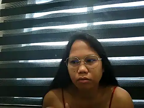 Snapshot of SpankyMyAss69 chatting on February 2026 11:05:02 PM SpankyMyAss69 online show from February 2026 11:05:02 PM