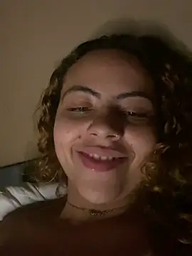 Snapshot of Chloe_Leaozinho chatting on June 2026 01:12:02 AM Chloe Leaozinho online show from June 2026 01:12:02 AM