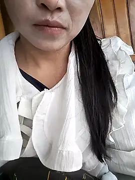 Tiyir597 online show from April 2026 03:20:01 AM