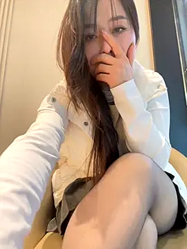 xiao-mo520 online show from November 2025 10:48:02 AM