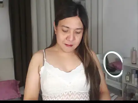 stellahugeX online show from February 2026 12:45:01 PM