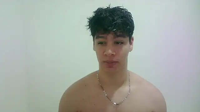 Snapshot of zeus_181 chatting on May 2026 01:43:01 AM zeus 181 online show from May 2026 01:43:01 AM