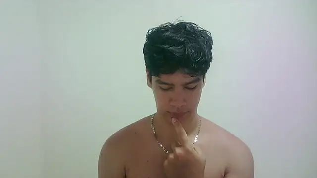 Snapshot of zeus_181 chatting on May 2026 12:17:02 AM zeus 181 online show from May 2026 12:17:02 AM