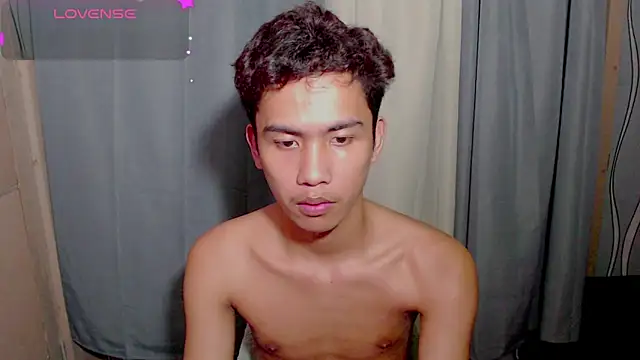 Demure Asian143 online show from March 2026 05:09:01 PM