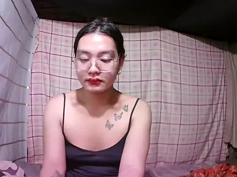 asian janella online show from February 2026 07:10:01 PM