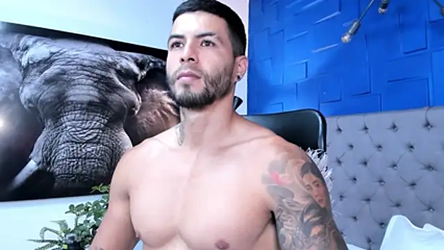 andres-clark92 online show from December 2025 05:40:02 PM