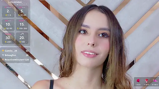 Snapshot of Sarah-Grace chatting on June 2026 12:32:01 AM Sarah-Grace online show from June 2026 12:32:01 AM