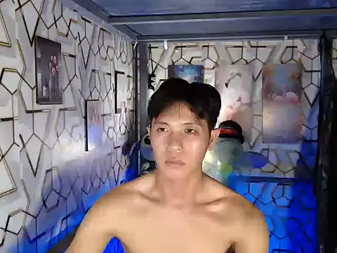 darryl hugecok online show from December 2025 02:42:01 AM