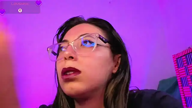 Snapshot of Miranda_sexlove_ chatting on February 2026 06:59:02 PM Miranda sexlove online show from February 2026 06:59:02 PM