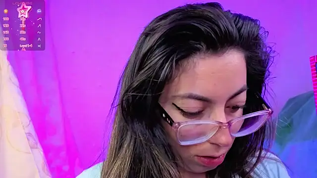 Snapshot of Miranda_sexlove_ chatting on February 2026 07:00:02 PM Miranda sexlove online show from February 2026 07:00:02 PM