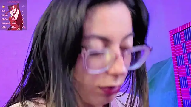 Snapshot of Miranda_sexlove_ chatting on February 2026 07:02:02 PM Miranda sexlove online show from February 2026 07:02:02 PM