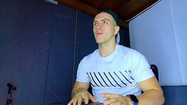 ALANNFERRER online show from February 2026 10:09:01 AM