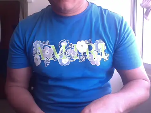Snapshot of zeusmasterhorny chatting on September 2025 03:34:02 PM zeusmasterhorny online show from September 2025 03:34:02 PM