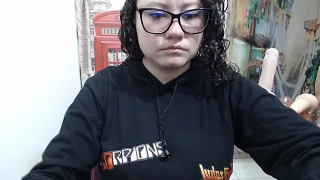 Snapshot of greeneyes_nurse chatting on October 2025 08:21:02 PM greeneyes nurse online show from October 2025 08:21:02 PM