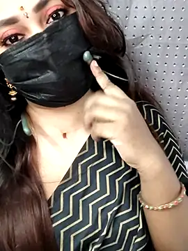 Cutie nila26 online show from September 2025 04:47:01 AM