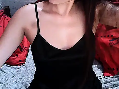 Snapshot of SexyHenesy chatting on June 2026 07:56:01 PM SexyHenesy online show from June 2026 07:56:01 PM