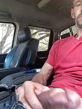 Hungwell1515 online show from December 2025 06:15:01 PM