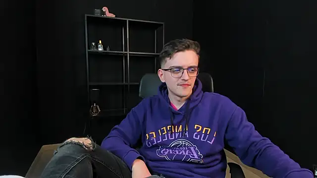 FelixStarkk online show from April 2026 04:46:02 PM