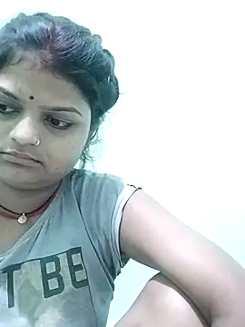 Snapshot of Hot_mirchjii chatting on September 2025 11:30:02 PM Hot mirchjii online show from September 2025 11:30:02 PM