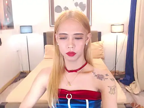Snapshot of PreciousAmore chatting on April 2026 07:27:01 PM PreciousAmore online show from April 2026 07:27:01 PM