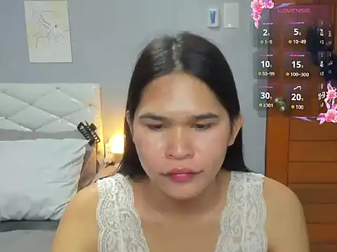 Snapshot of AlianaBlair chatting on September 2025 04:23:02 PM AlianaBlair online show from September 2025 04:23:02 PM