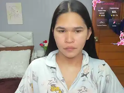 Snapshot of AlianaBlair chatting on October 2025 10:39:01 PM AlianaBlair online show from October 2025 10:39:01 PM