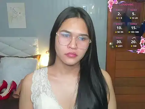 Snapshot of AlianaBlair chatting on October 2025 02:37:01 PM AlianaBlair online show from October 2025 02:37:01 PM