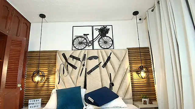 Cinthiabaker online show from November 2025 11:31:01 AM