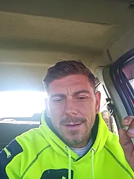 Alex-andru88 online show from October 2025 07:00:02 AM