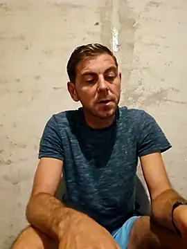 Alex-andru88 online show from October 2025 05:22:02 AM