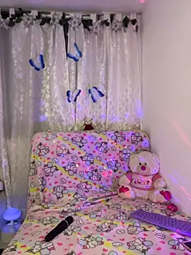 Linda Bellucci online show from April 2026 05:10:01 AM