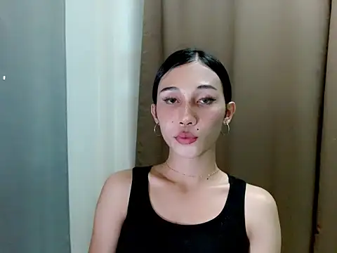 Urfucking khloe1 online show from November 2025 05:18:02 AM