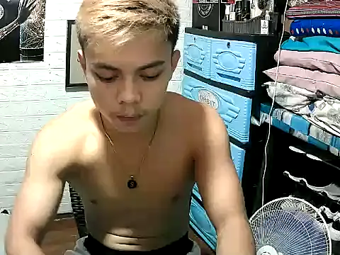 Pinoy slutcummer69 online show from November 2025 09:41:01 AM