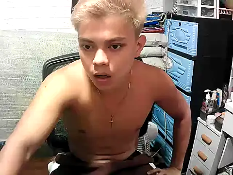 Pinoy slutcummer69 online show from June 2026 08:30:01 AM