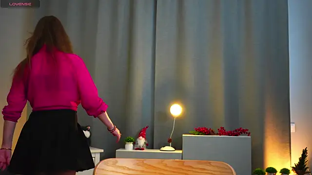 LorettaGladman online show from April 2026 04:06:02 AM