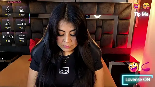 Aniajoness  online show from March 2026 04:17:02 AM