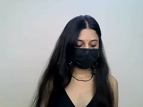 Snapshot of GUDIYA_BAB chatting on September 2025 06:02:01 AM GUDIYA BAB online show from September 2025 06:02:01 AM