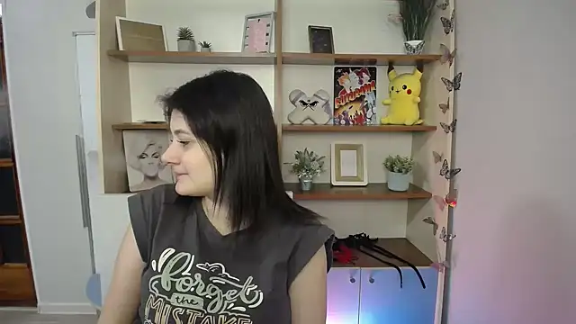 Katrin kiss  online show from March 2026 12:38:02 PM