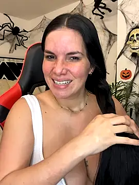 carol cruz133 online show from October 2025 11:21:02 PM