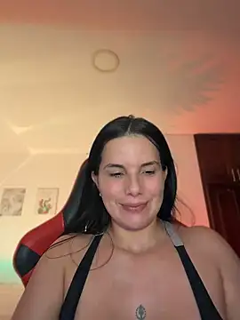 Snapshot of carol_cruz133 chatting on June 2026 11:32:02 PM carol cruz133 online show from June 2026 11:32:02 PM