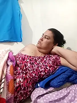 yaneth  online show from December 2025 12:17:01 AM