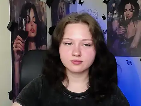 Snapshot of LadyAlice_ chatting on May 2026 06:09:02 AM LadyAlice online show from May 2026 06:09:02 AM