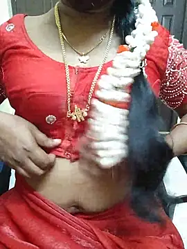 Snapshot of lolida69thamil chatting on August 2026 02:33:02 PM lolida69thamil online show from August 2026 02:33:02 PM
