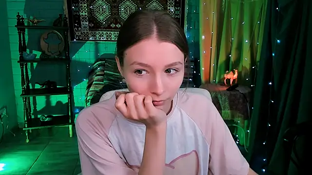 JulieDaniel online show from February 2026 04:45:01 AM