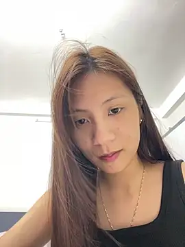 Lil-Gi online show from April 2026 04:18:01 PM