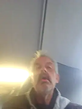 Snapshot of Fonse1860 chatting on September 2025 08:25:01 AM Fonse1860 online show from September 2025 08:25:01 AM