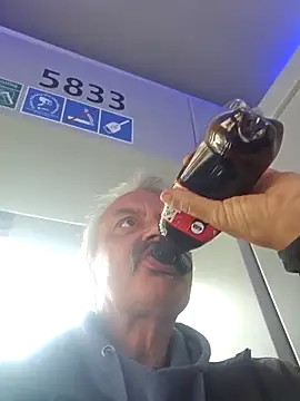 Snapshot of Fonse1860 chatting on September 2025 08:39:02 AM Fonse1860 online show from September 2025 08:39:02 AM