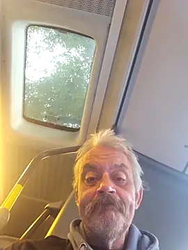 Snapshot of Fonse1860 chatting on September 2025 08:41:02 AM Fonse1860 online show from September 2025 08:41:02 AM