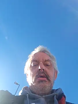 Snapshot of Fonse1860 chatting on October 2025 09:33:01 AM Fonse1860 online show from October 2025 09:33:01 AM